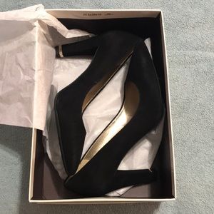 NIB Anne Klein TONIA Black Suede Pumps